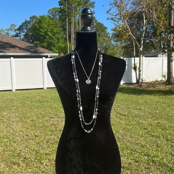 New Lia Sophia My Girls, by Toni Ann necklace Can be worn 7 different ways - Picture 1 of 12
